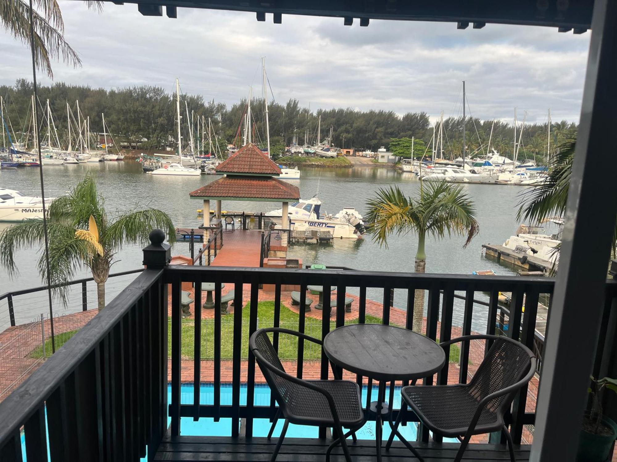 Mzingazi Waterfront Apartamento Richards Bay Exterior foto
